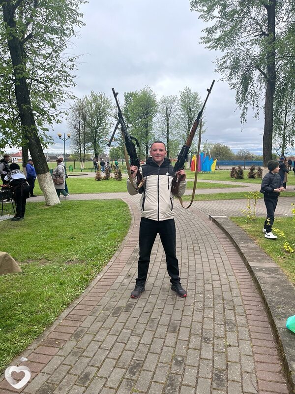 Денис, Туров