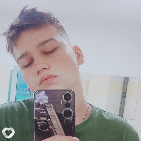 Даниил, 20, Красноярске — анкета №4374727