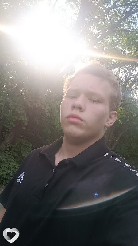 Денис, 19, Хабаровске — анкета №4374607