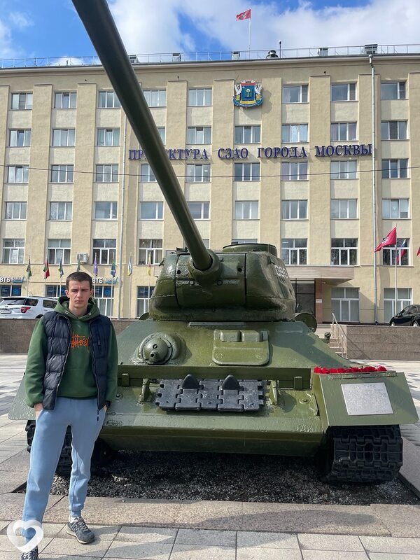 Александр, 22, Москве — анкета №4374581