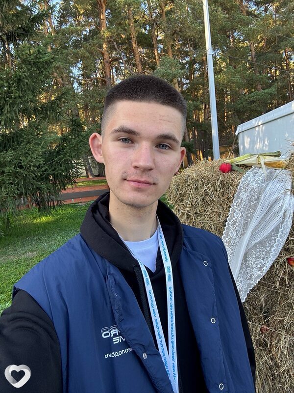 Илья, 19, Белгороде — анкета №4375005