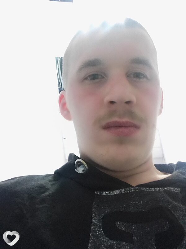 Иван, 20, Северодвинске — анкета №4375015