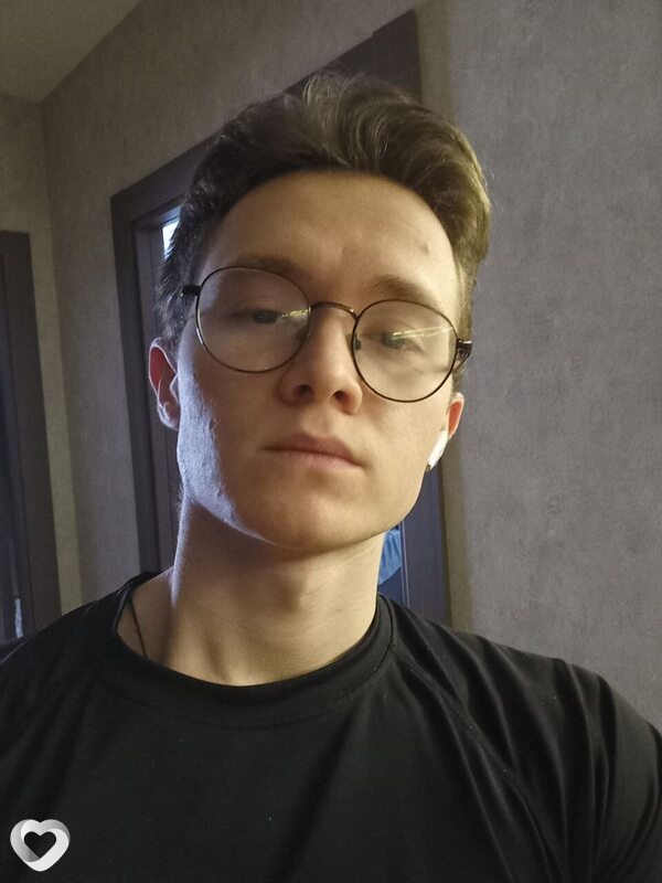 Илья, 24, Москве — анкета №4375476