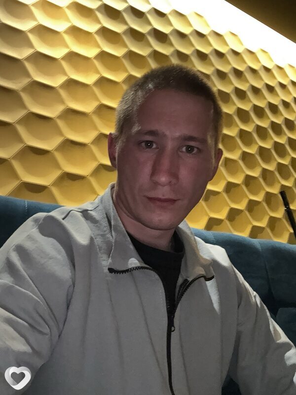 Дмитрий, 31, Керчи — анкета №4375486