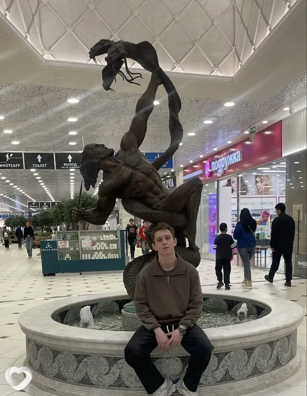 Роман, Москва