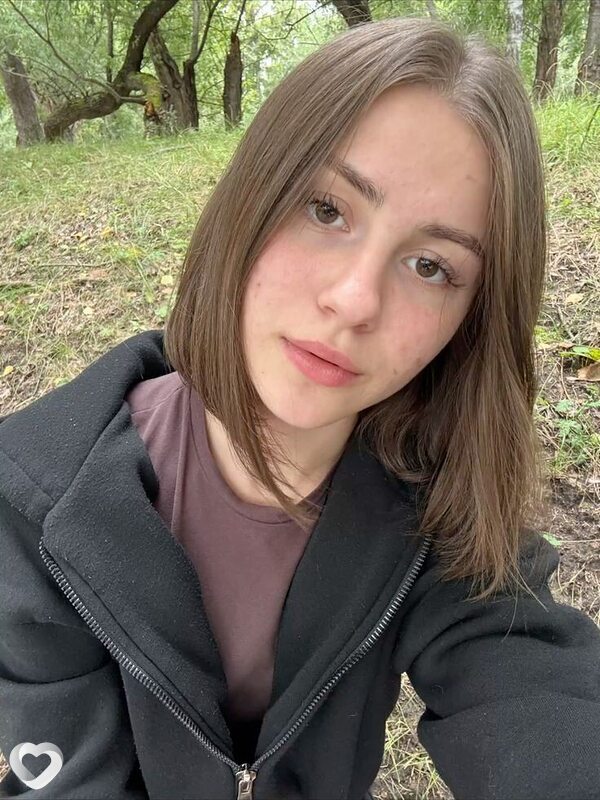 Елизавета, 26, Луганске — анкета №4376063