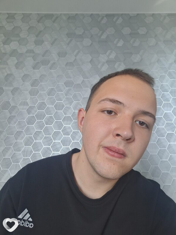 Владислав, 20, Минске — анкета №4376131