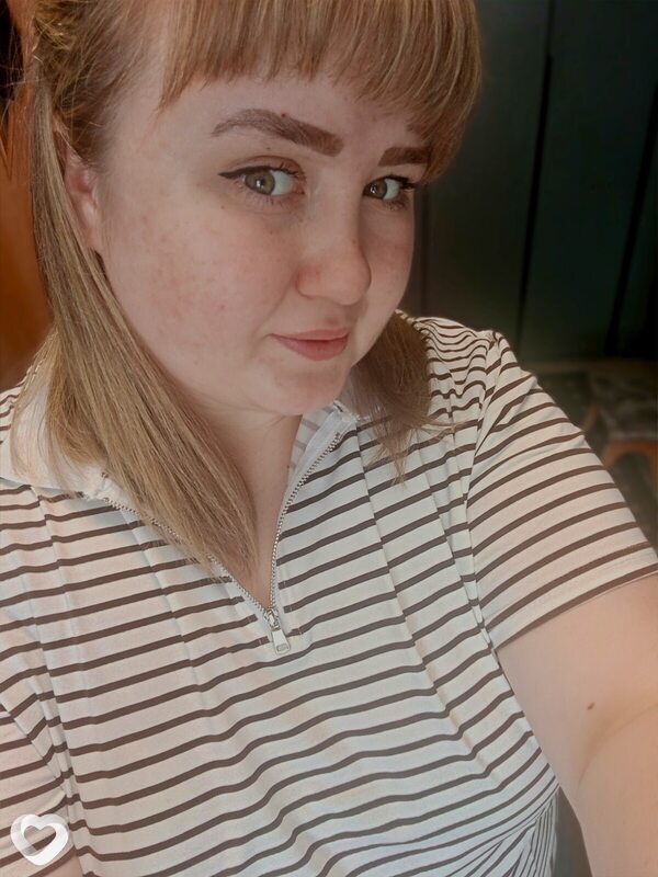 Оксана, 23, Тихвине — анкета №4376220