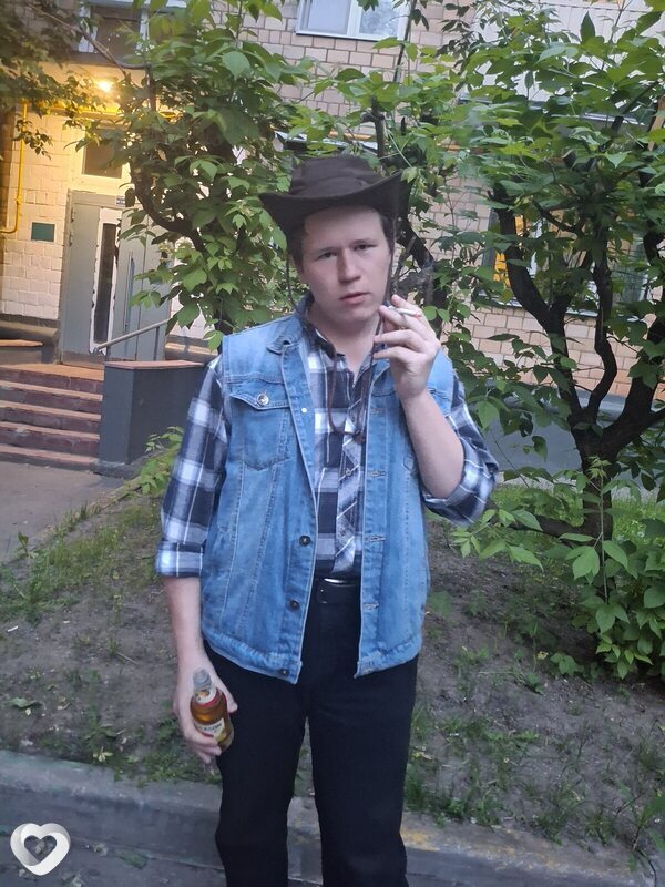 Игорь, 18, Москве — анкета №4376482