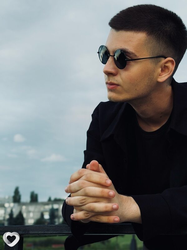 Денис, Курчатов