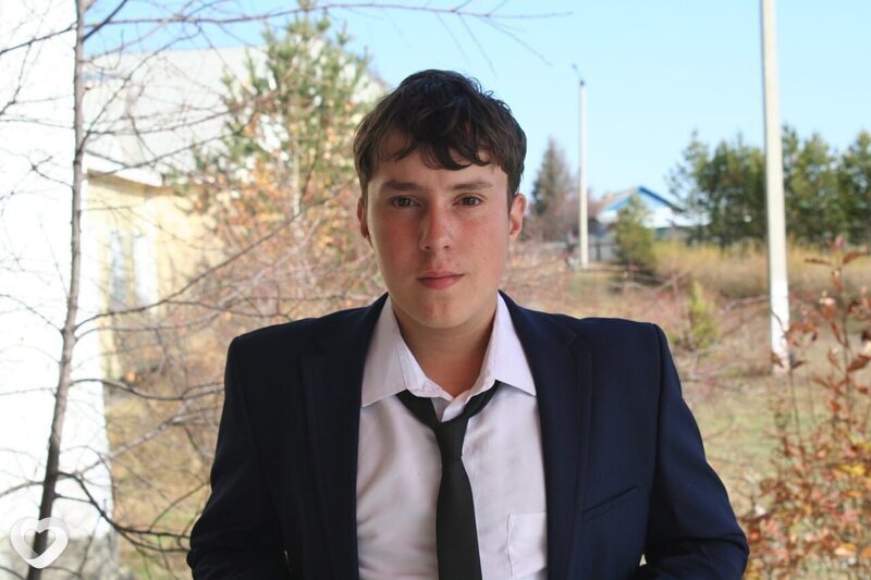 Антон, 18, Чите — анкета №4376751