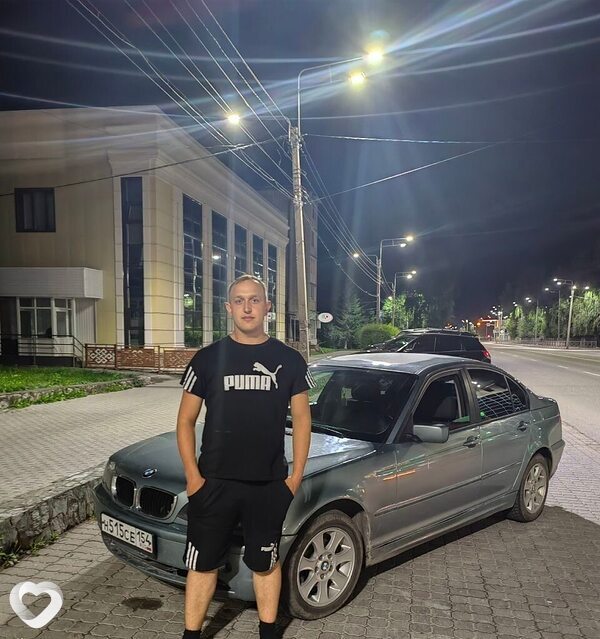 Денис, 21, Горно-Алтайске — анкета №4376781