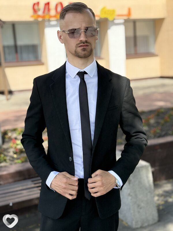 Виталий, 27, Барановичах — анкета №4377422