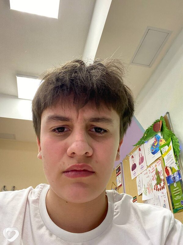 Дмитрий, 18, Москве — анкета №4377726