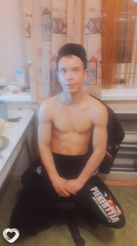 Артём, 25, Златоусте — анкета №4377762