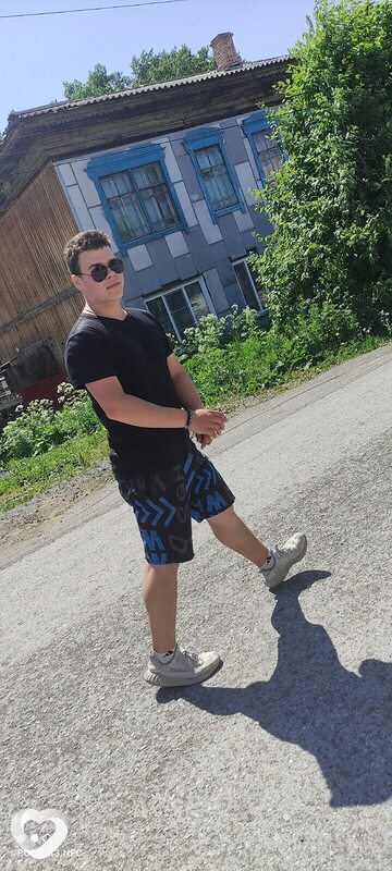 Алексей, 22, Ачинске — анкета №4377693