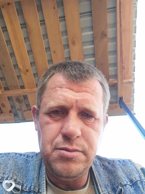 Александр, 43, Бийске — анкета №4377715