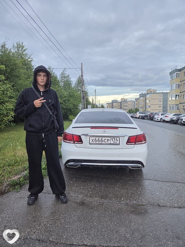 Кирилл, 21, Магнитогорске — анкета №4377974