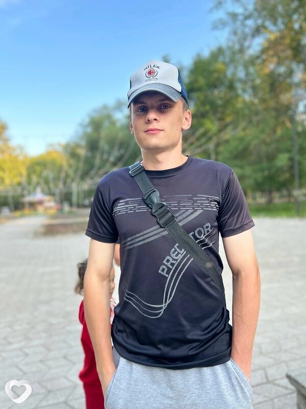 Женя, 26, Перми — анкета №4378284