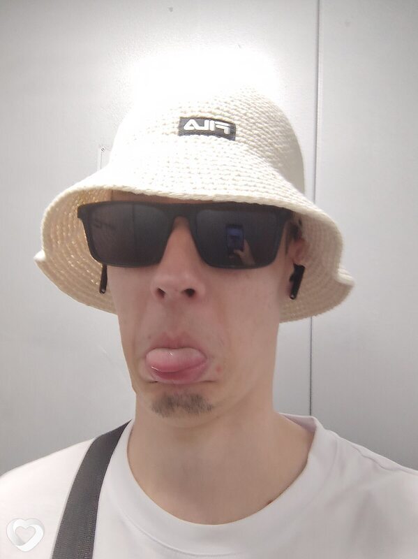 Денис, 22, Твери — анкета №4378592