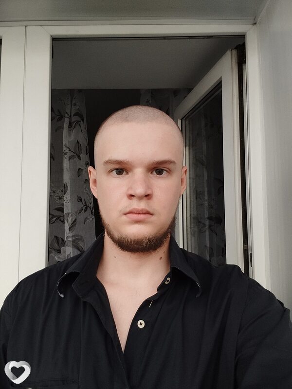Антон, 19, Санкт-Петербурге — анкета №4379660