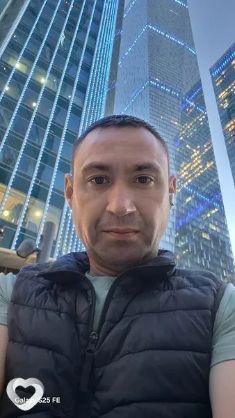 Максим, 39, Москве — анкета №4380329