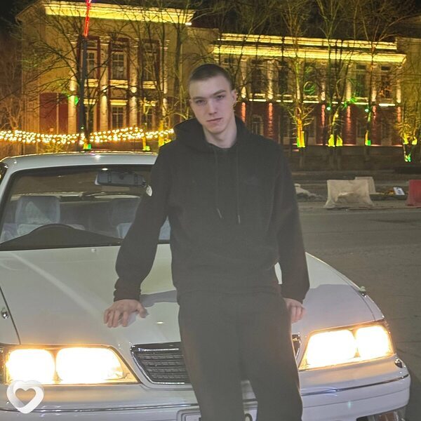 Сергей, 18, Артеме — анкета №4381086