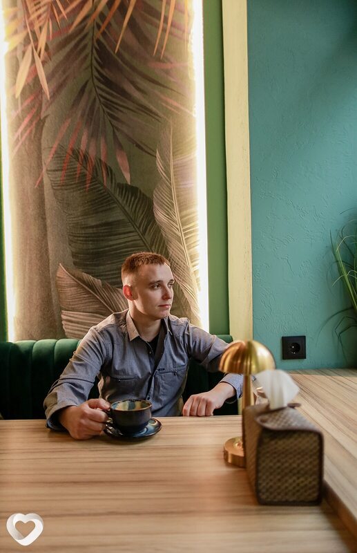 Максим, 29, Бобруйске — анкета №4381129