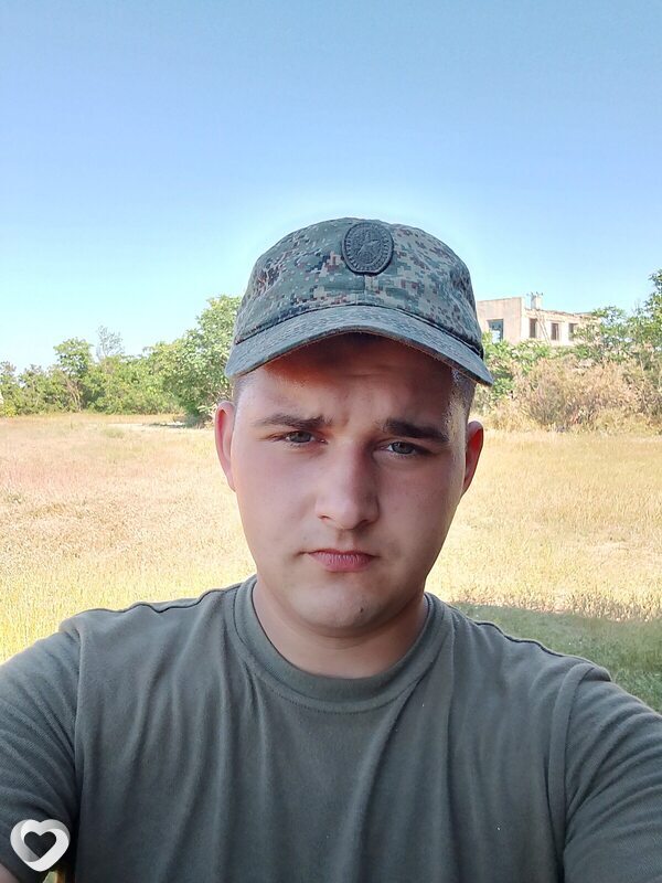 Андрей, 22, Брянске — анкета №4381383