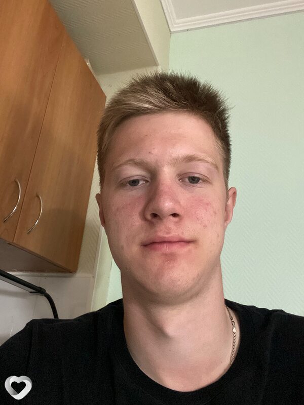 Дмитрий, 18, Новосибирске — анкета №4381857