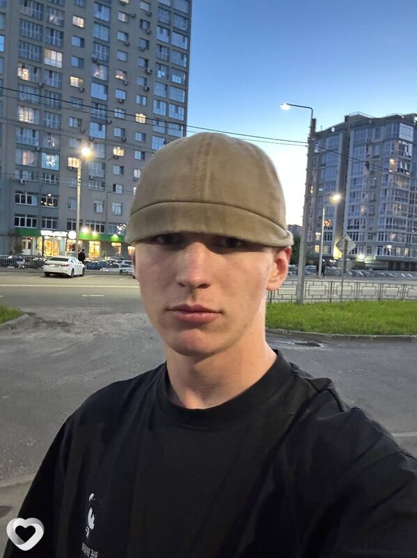 Кирилл, 20, Иванове — анкета №4382594