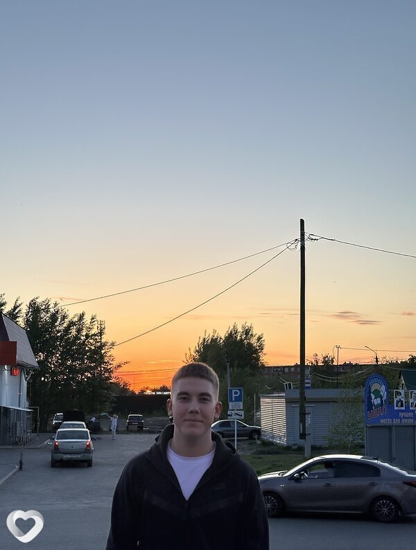 Данил, 21, Кургане — анкета №4382612