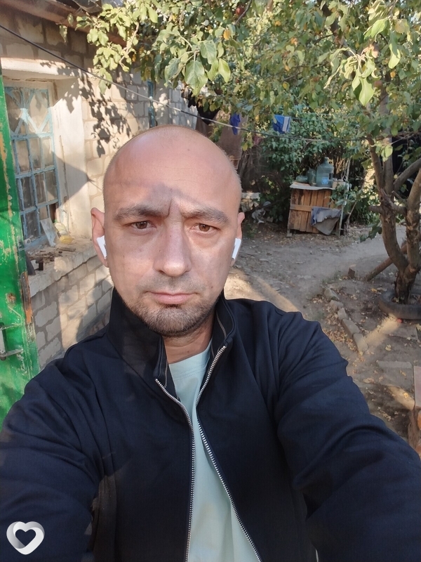 Дмитрий, 30, Луганске — анкета №4381887