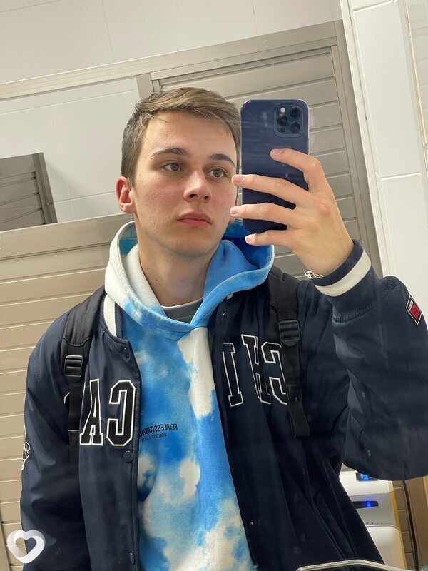 Максим, 22, Волгограде — анкета №4382900