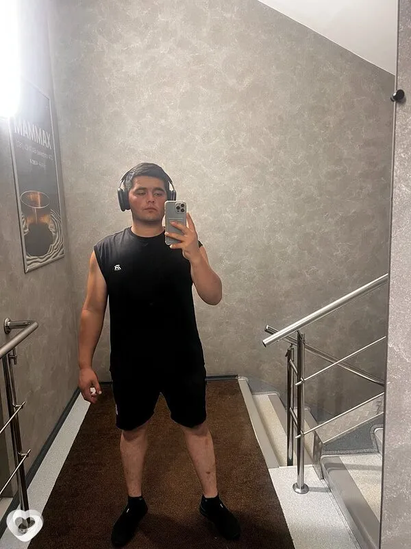 Елёр, 23, Барнауле — анкета №4383027