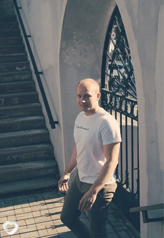 Глеб, 31, Москве — анкета №4383004