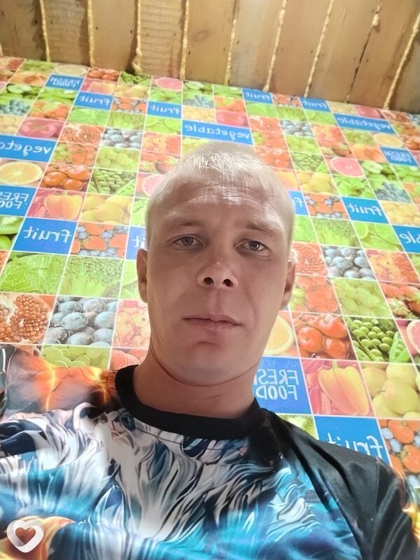 Игорь, 31, Барнауле — анкета №4383065
