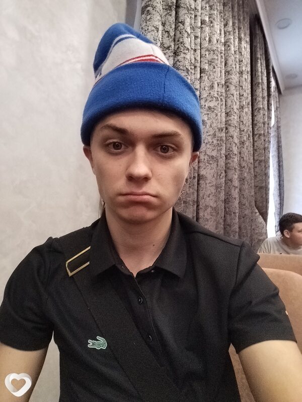Богдан, 19, Мариуполе — анкета №4383444