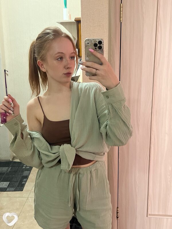 Ева, 21, Тюмени — анкета №4383452