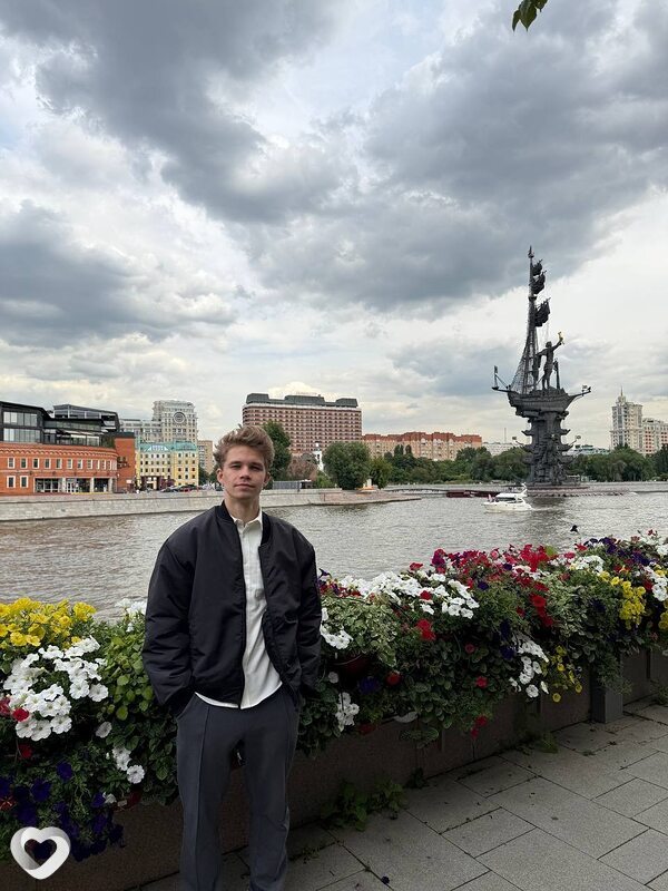 Пётр, 22, Новосибирске — анкета №4383275