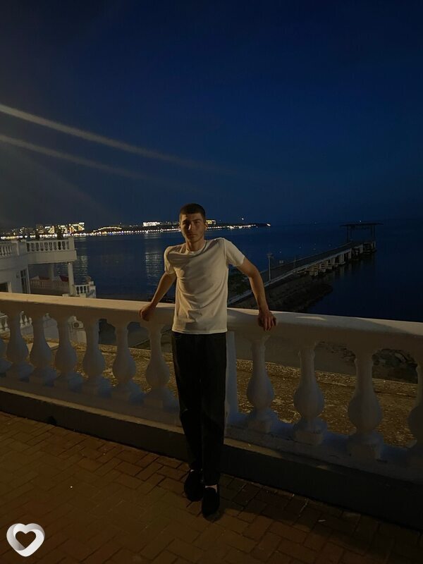 Мекер, 21, Геленджике — анкета №4383375