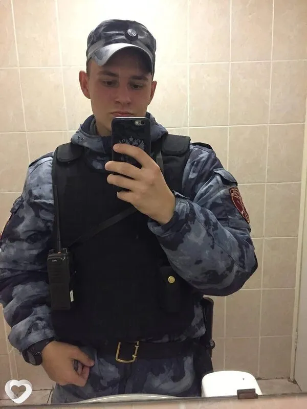 Илья, 23, Москве — анкета №4383393