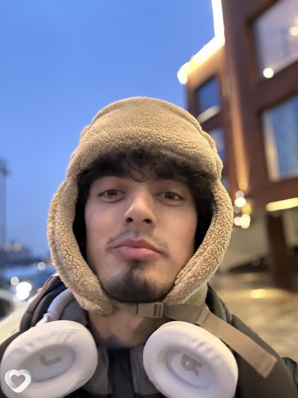Макс, 22, Москве — анкета №4383320