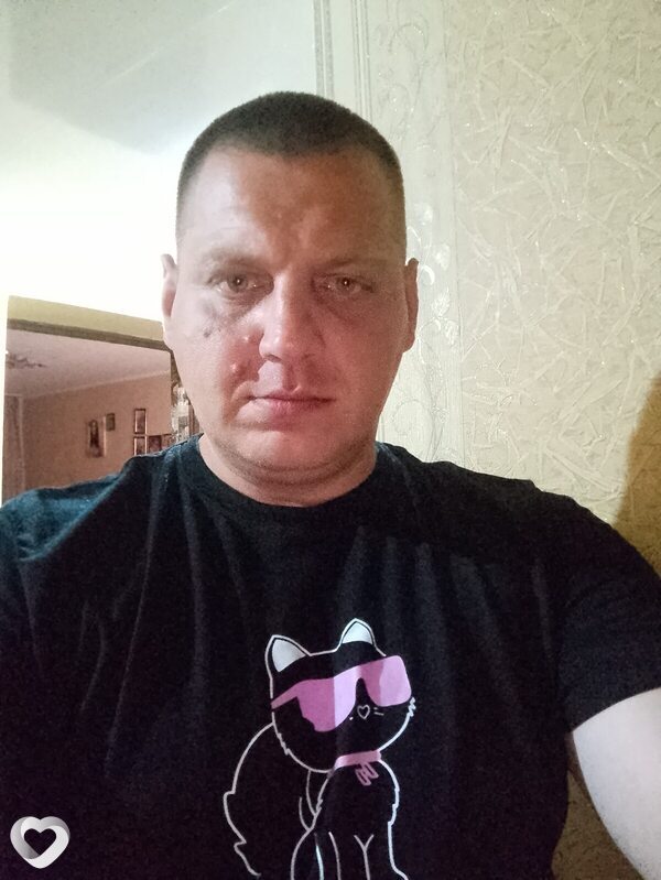 Юрий, 38, Луганске — анкета №4383589