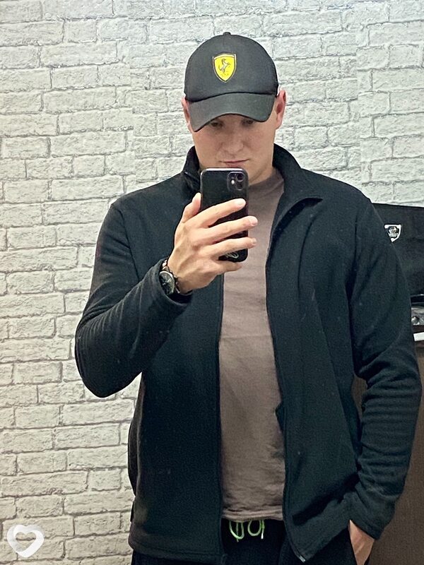 Алексндр, 26, Барнауле — анкета №4383725