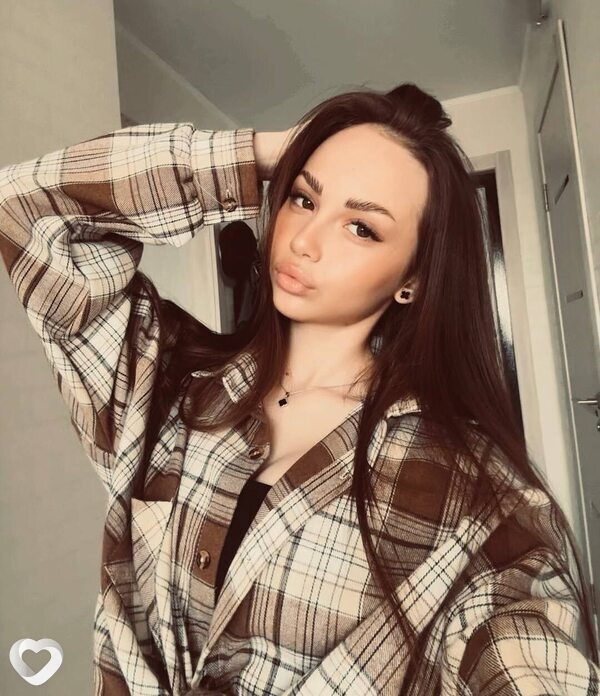 Аня, 18, Нижнем Тагиле — анкета №4383924