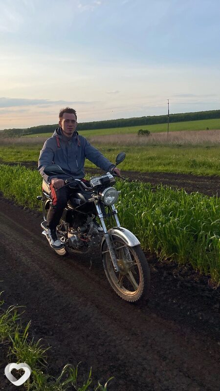 Андрей, 25, Шахтах — анкета №4384488