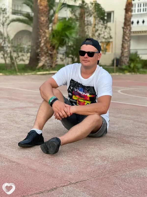 Роберт, 32, Пскове — анкета №4384687