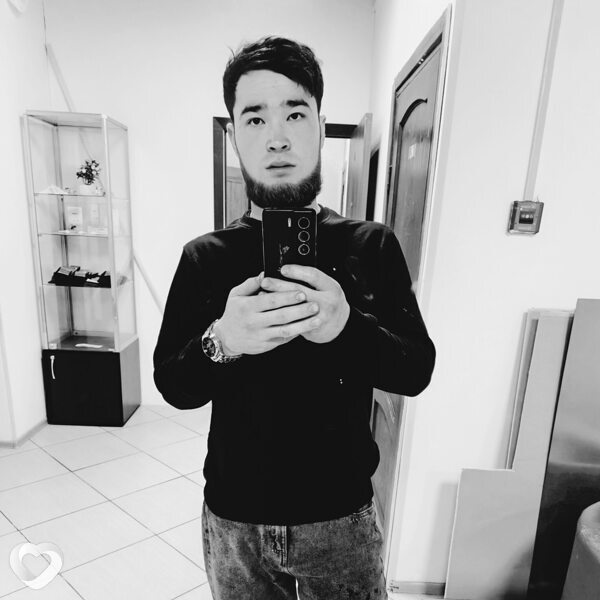 Alik, 23, Москве — анкета №4385367