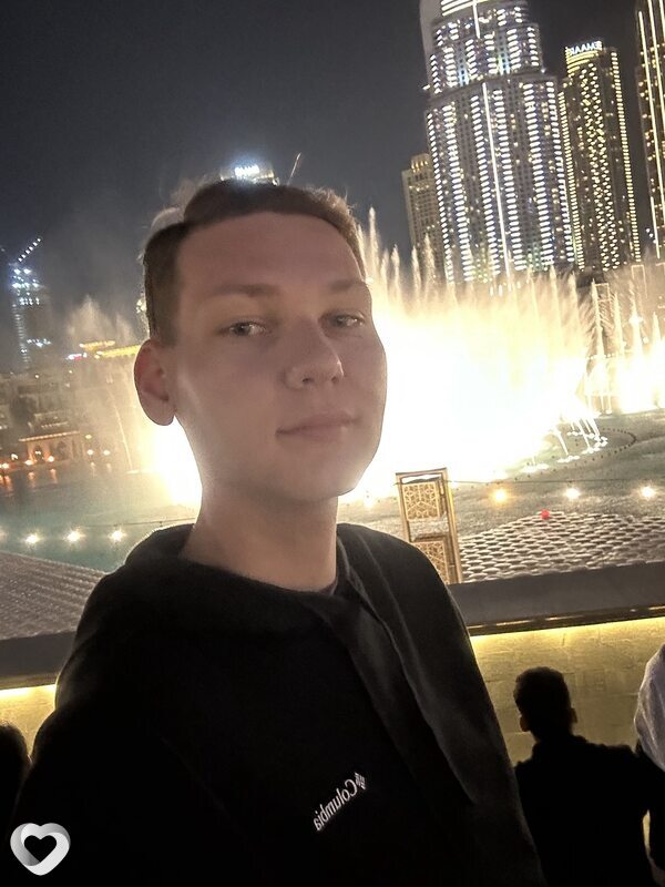 Павел, 26, Москве — анкета №4385397